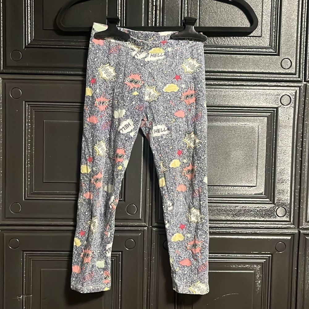 My favorite legging printed pants